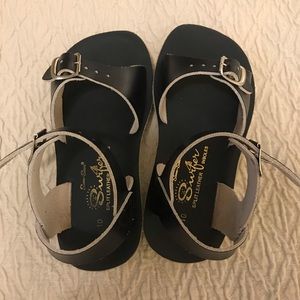 COPY - COPY - Sun San Surfer